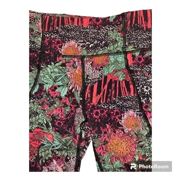 Lululemon Woodland Floral leggings - Picture 2 of 4